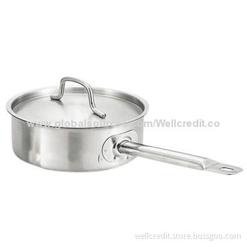 Stainless steel sauce pan with lid